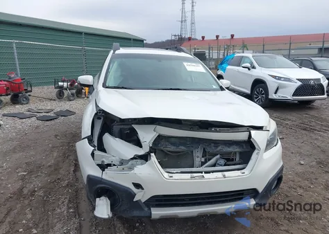 2017 Subaru Outback 2.5I Limited z USA, uszkodzony, nr VIN 4S4BSAKC5H3313132